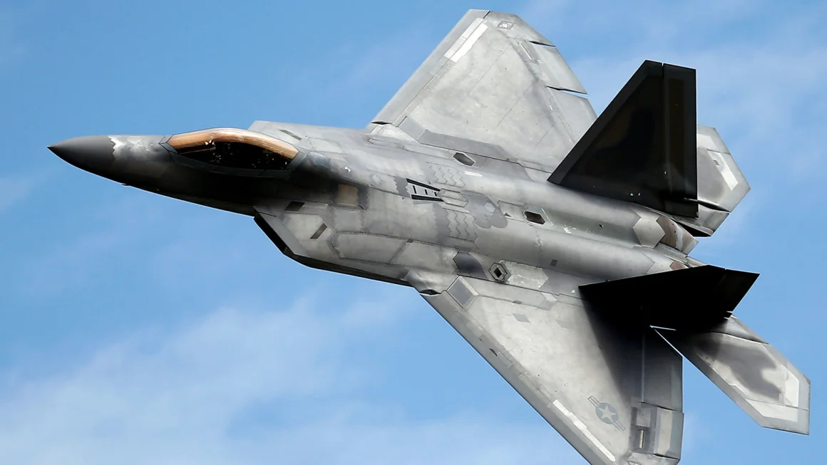 visi-donald-trump-f-55-dan-modernisasi-f-22-untuk-dominasi-udara-as